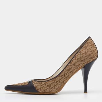 Pre Owned Dior Beige/Navy Blue Oblique Canvas And Leather Pointed Toe Pumps Size 38.5
