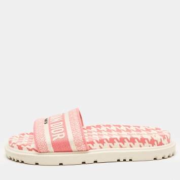 Pre Owned Dior Pink/White Logo Embroidered Canvas Houndstooth Dway Slides Size 38