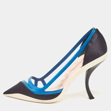 Pre Owned Dior Two Tone Blue Satin and Patent Leather Pointed Toe Curved Heel Pumps Size 38.5
