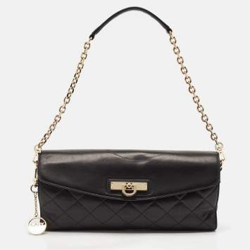 Pre Owned Dkny Black Quilted Leather Logo Flap Chain Clutch