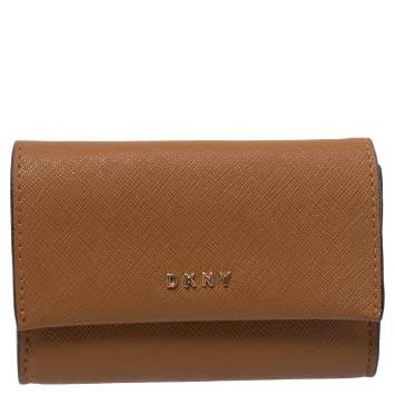 Pre Owned Dkny Tan Leather Flap Card Holder