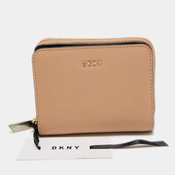 Pre Owned DKNY Beige Saffiano Leather Zip Around Compact Wallet