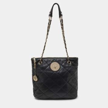 Pre Owned DKNY Black Quilted Leather Zip Shoulder Bag