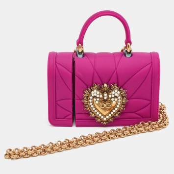 Pre Owned Dolce & Gabbana Pink Silicone Devotion Heart AirPods Case