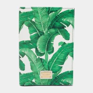 Pre Owned Dolce & Gabbana White Printed Coated Canvas Passport Holder