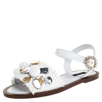 Pre Owned Dolce & Gabbana White Patent Leather And Raffia Pom Pom Crystal Embellished Flat Sandals Size 36