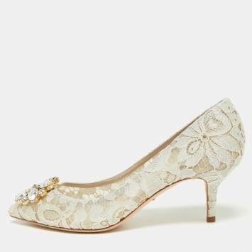 Pre Owned Dolce & Gabbana  White Lace Crystal Embellished Bellucci Pumps Size 38