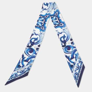 Pre Owned Dolce & Gabbana Blue Majolica Print Silk Head Scarf