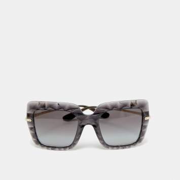 مملوكة مسبقًا Dolce & Gabbana Black Gradient DG111 Square Sunglasses