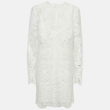 مملوكة مسبقًا فساتين دولتشي أند غابانا بدانتيل أبيض موديل شيفت مقاس كبير جداً