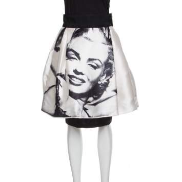Pre Owned Dolce & Gabbana Monochrome Marilyn Monroe Face Print Silk Pleated Skirt S