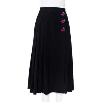Pre Owned Dolce & Gabbana Black Wool Rose Applique Detail Pleated Midi Skirt S