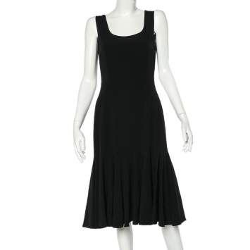 Pre Owned Dolce & Gabbana Black Crepe Ruffled Hem Sleeveless Midi Dress L