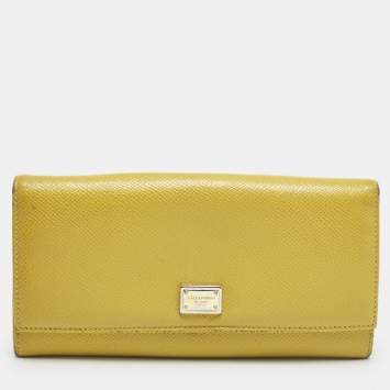 Pre Owned Dolce & Gabbana Yellow Leather Flap Continental Wallet