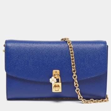 مملوكة مسبقًا حقيبة كتف دولتشي أند غابانا جلد أزرق بقفل وسلسلة