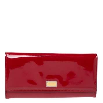 Pre Owned Dolce & Gabbana Red Patent Leather Dauphine Continental Wallet