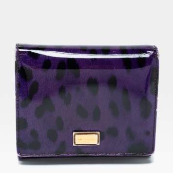 Pre Owned Dolce & Gabbana Purple Leopard Print Patent Leather Trifold Wallet