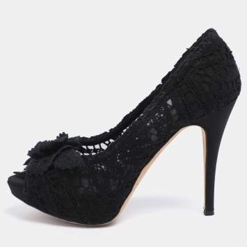 Pre Owned Dolce & Gabbana Black Lace Flower Lace Embellished Platform Pumps Size 38