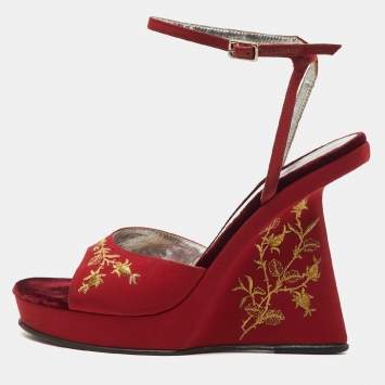 Pre Owned Dolce & Gabbana Red Fabric Embroidered Accent Wedge Ankle Strap Sandals Size 36