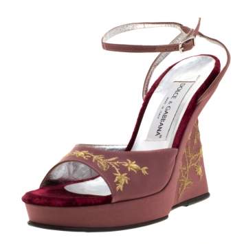 Pre Owned Dolce & Gabbana Pink And Metallic Gold Embroidered Fabric Wedge Platform Sandals Size 37