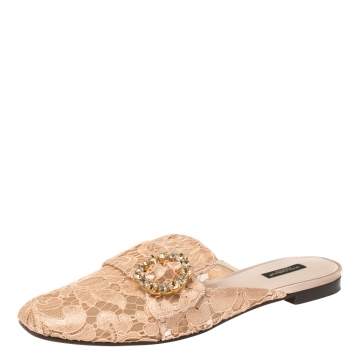 مملوكة مسبقًا Dolce & Gabbana Peach Lace and Mesh Crystal Embellished Mules Size 41