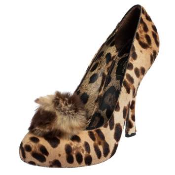 مملوكة مسبقًا Dolce & Gabbana Leopard Print Pony Hair Pom Pom Pumps Size 39