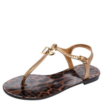 مملوكة مسبقًا Dolce & Gabbana Gold Leopard Print Leather T Strap Thong Flats Size 38