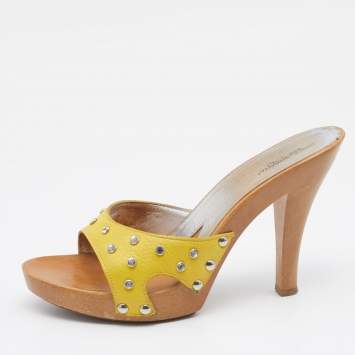 Pre Owned Dolce & Gabbana Yellow Leather Crystal Embellished Platform Slide Sandals Size 40