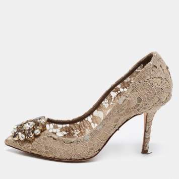 مملوكة مسبقًا Dolce & Gabbana Taupe Lace Crystal Embellished Bellucci Pumps Size 35.5