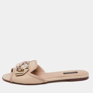 مملوكة مسبقًا Dolce & Gabbana Beige Lizard Embossed Leather Crystal Embellished Bow Flat Slide Sandals Size 39.5