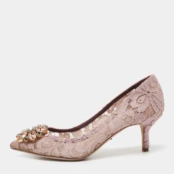 مملوكة مسبقًا Dolce & Gabbana Lilac Lace Bellucci Pumps Size 35 
