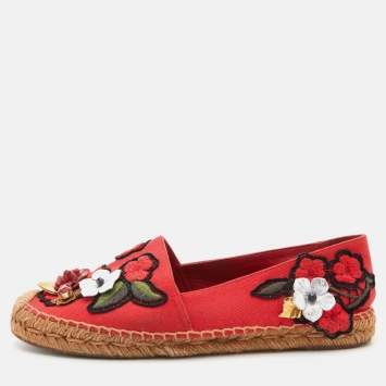 Pre Owned Dolce & Gabbana Red Canvas Locket Flower Jewel Embroidered Espadrille Flats Size 38