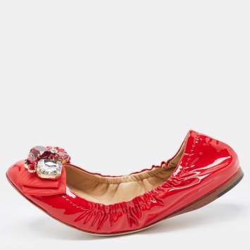 Pre Owned Dolce & Gabbana Red Patent Leather Crystal Embellished Bow Scrunch Ballet Flats Size 37