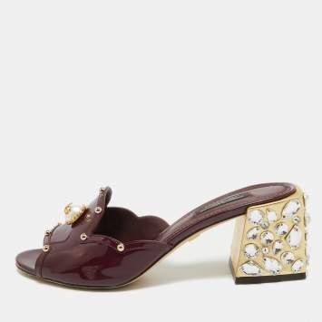 Pre Owned Dolce & Gabbana Burgundy Patent Leather Crystal Embellishment Block Heel Mules Size 37
