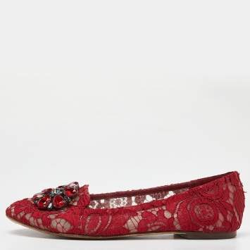 Pre Owned Dolce & Gabbana Red Lace Crystal Embellished Taormina Ballet Flats Size 38