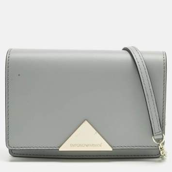 مملوكة مسبقًا Emporio Armani Grey Leather Astrid Chain Crossbody Bag