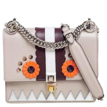 Pre Owned Fendi Beige Leather Small Studded Kan I Crossbody Bag