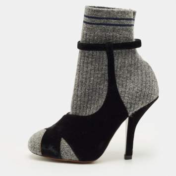 مملوكة مسبقًا Fendi Size 36 Grey/Black Tweed and Velvet Sucks Boots
