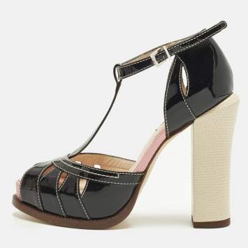 Pre Owned Fendi Chameleon Size 35.5 Black Patent Leather Ankle Strap Sandals