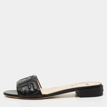 Pre Owned Fendi Black Leather Signature FF Flat Sandals Size 40 