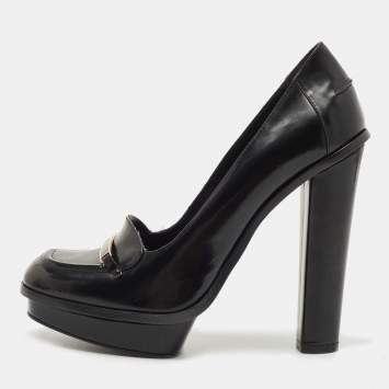 Pre Owned Fendi Black Leather Logo Loafer Pumps Size 38.5