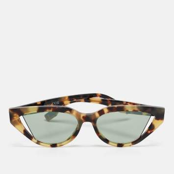 Pre Owned Fendi Tortoise Brown FE400091 Cat Eye Sunglasses
