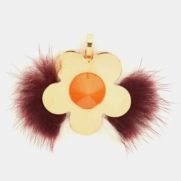 مملوكة مسبقًا Fendi Resin Fox Fur Gold Tone Charm