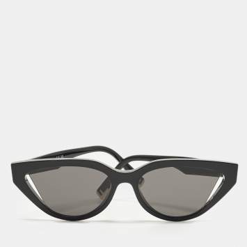 Pre Owned Fendi Black FF4009I Cat Eye Sunglasses