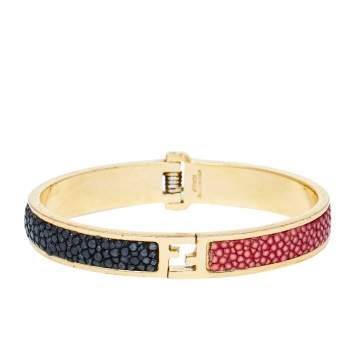 Pre Owned Fendi The Fendista Bicolor Stingray Leather Gold Tone Bracelet S