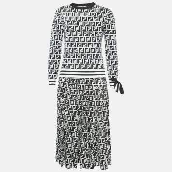 مملوكة مسبقًا Fendi Monochrome FF Zucca Stretch Knit and Silk Top and Midi Skirt Set S/M