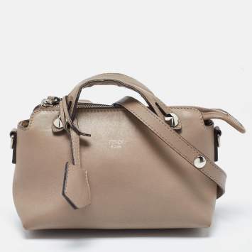 Pre Owned Fendi Beige Leather By The Way Crossbody Bag
