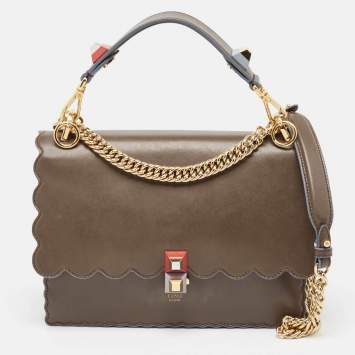Pre Owned Fendi Dark Beige Leather Medium Scalloped Kan I Shoulder Bag