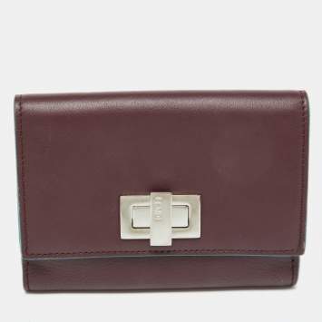Pre Owned Fendi Burgundy Leather Peekaboo Trifold Wallet