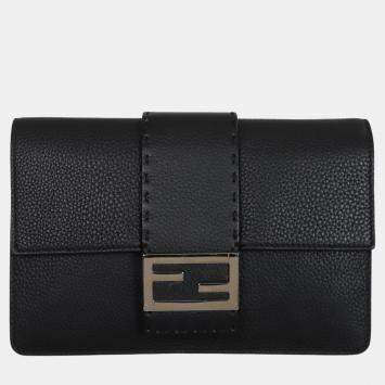 Pre Owned  Fendi Black Leather Selleria FF Baguette Clutch